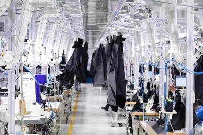阿里雪藏三年新制造“服装工厂”---犀牛智造终亮相,服装未来大有可为!